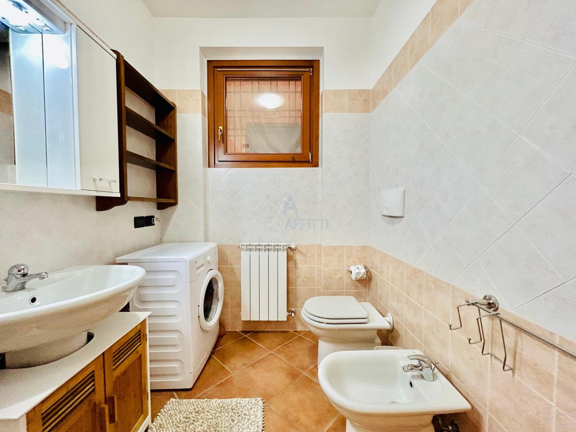 Artemide Apartment - A Soli 150M Dal Lago Di Garda Sirmione Exteriör bild